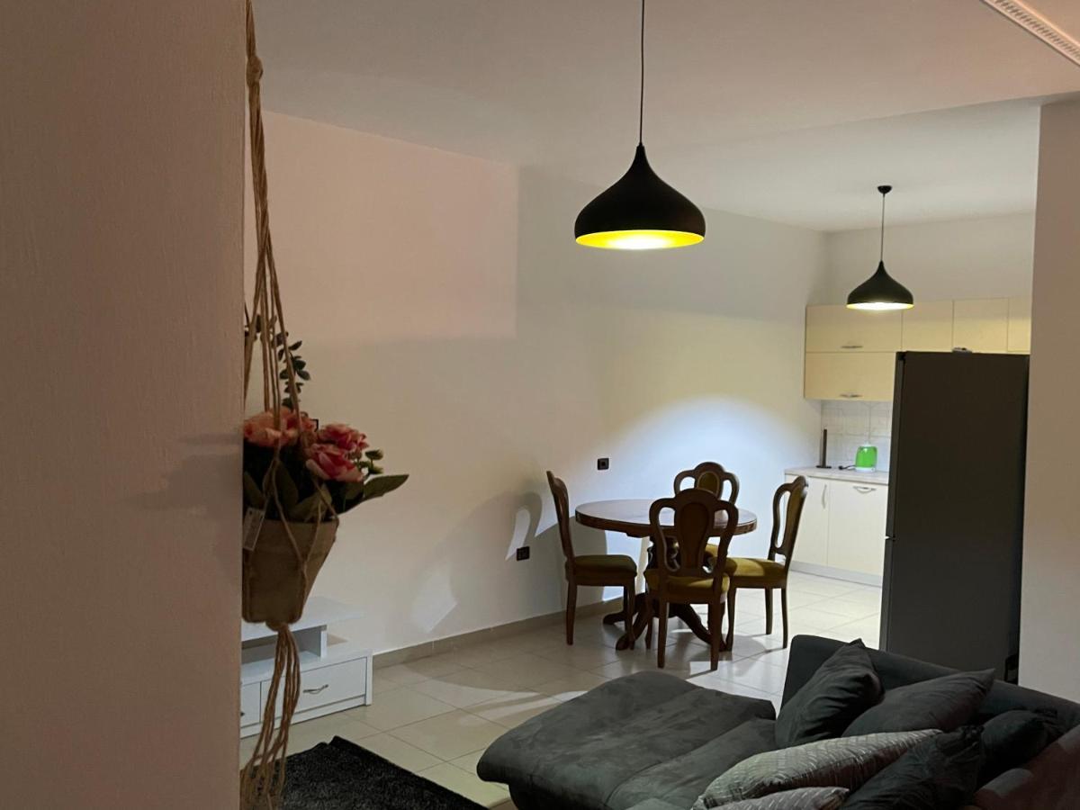 Dardana&Gerjon Apartament Kamez Zewnętrze zdjęcie